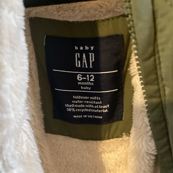 Baby Gap Olive Green Quilted Snowsuit With Hood Size 6-12 Months New Without Tag - Picture 4 of 9